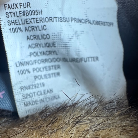 Betmar New York Faux Fur Hat Brown satin lining winter bucket style apres ski - Picture 7 of 7